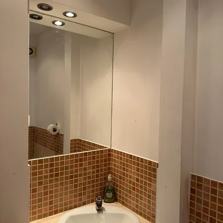 Cozy Tampa Retreat - Ultra-central